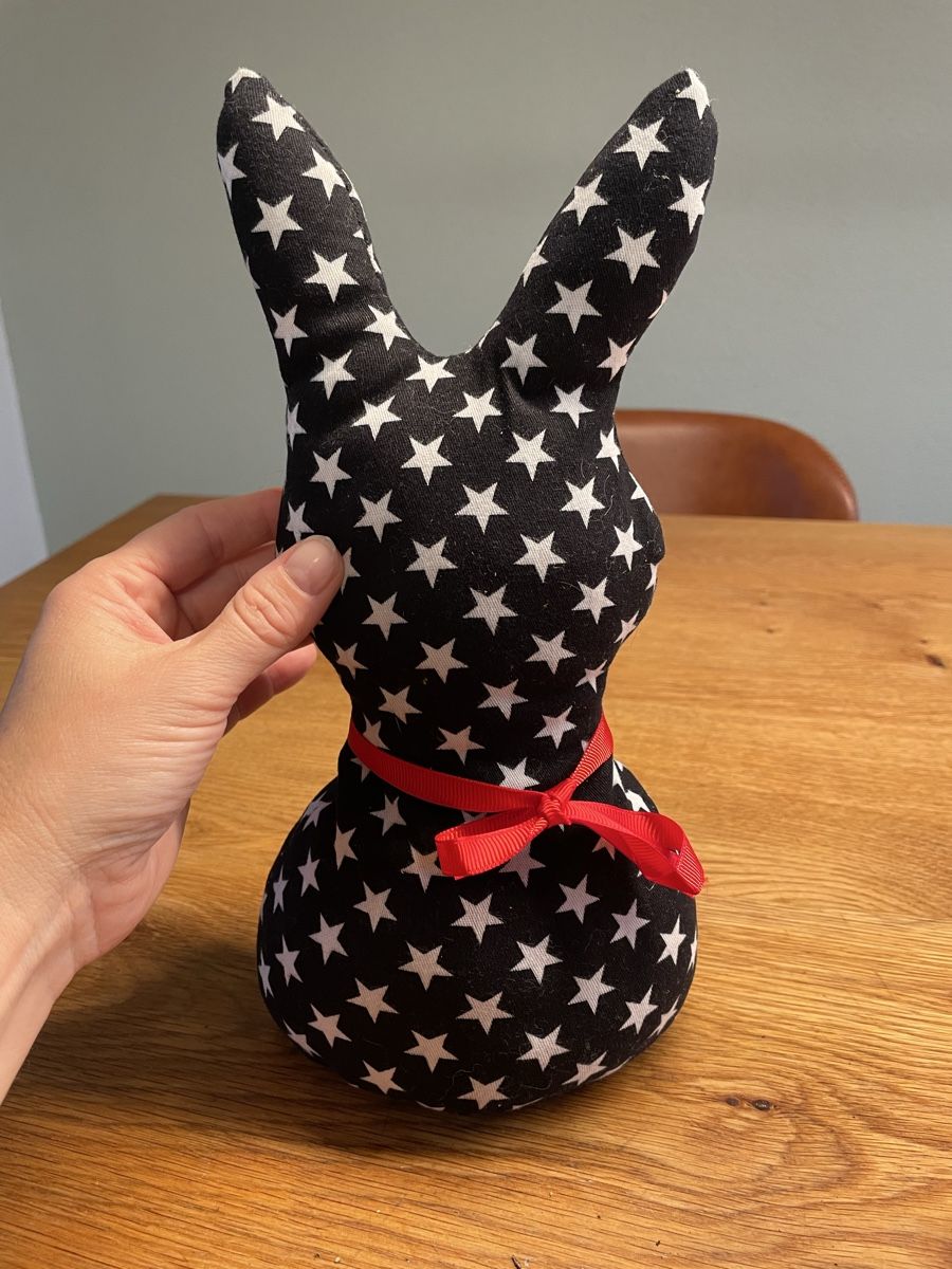 Statuette: Türstopper Hase 1.3 kg – Usato da Niederbüren venduto da poschti