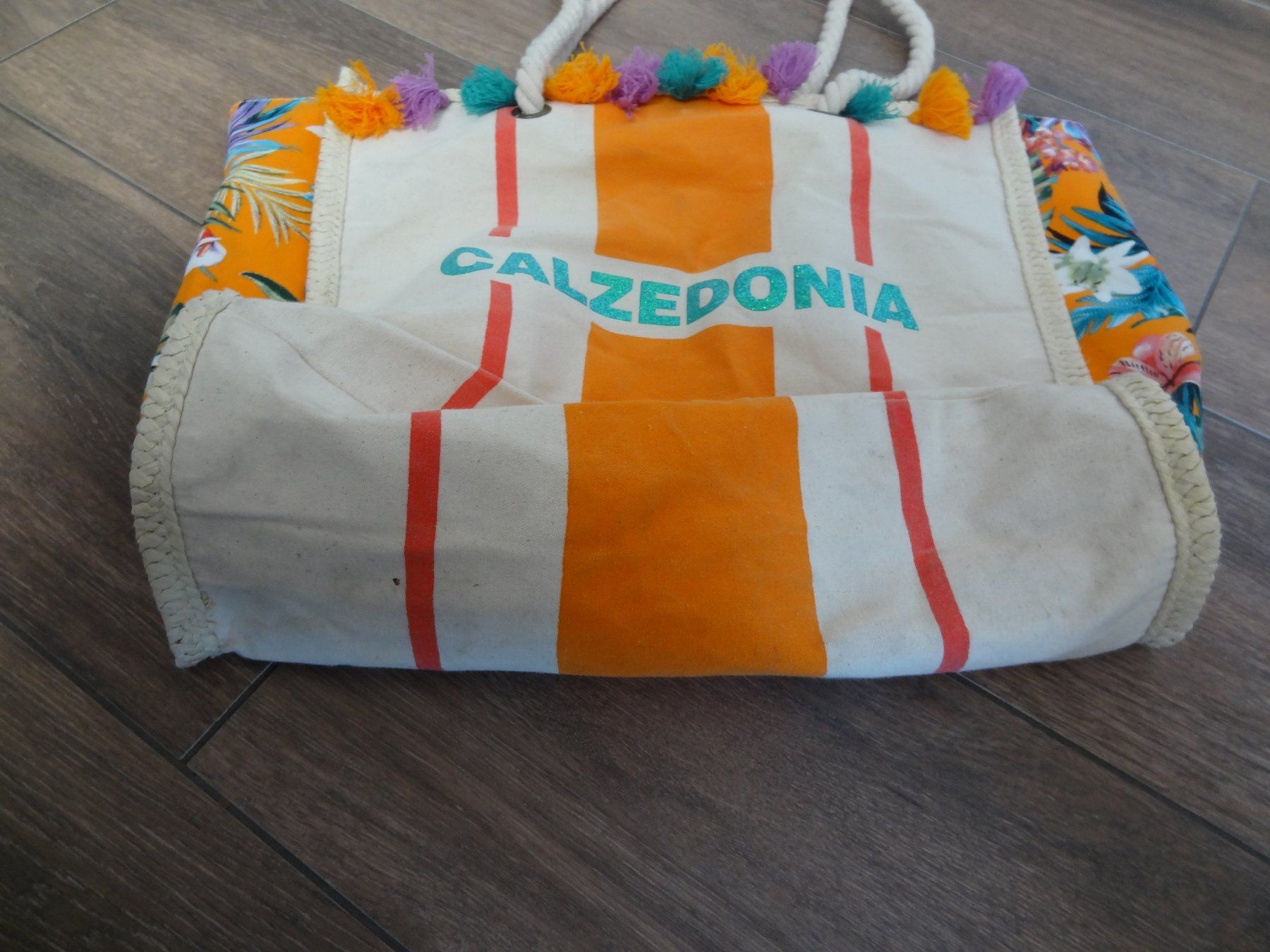 Calzedonia Borse da donna: Sac plage Calzedonia, rayé orange et blanc, fleurs – Usato da Satigny venduto da salvatore73 1