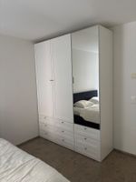 IKEA Pax Kleiderschrank weiss mit Spiegel gebraucht