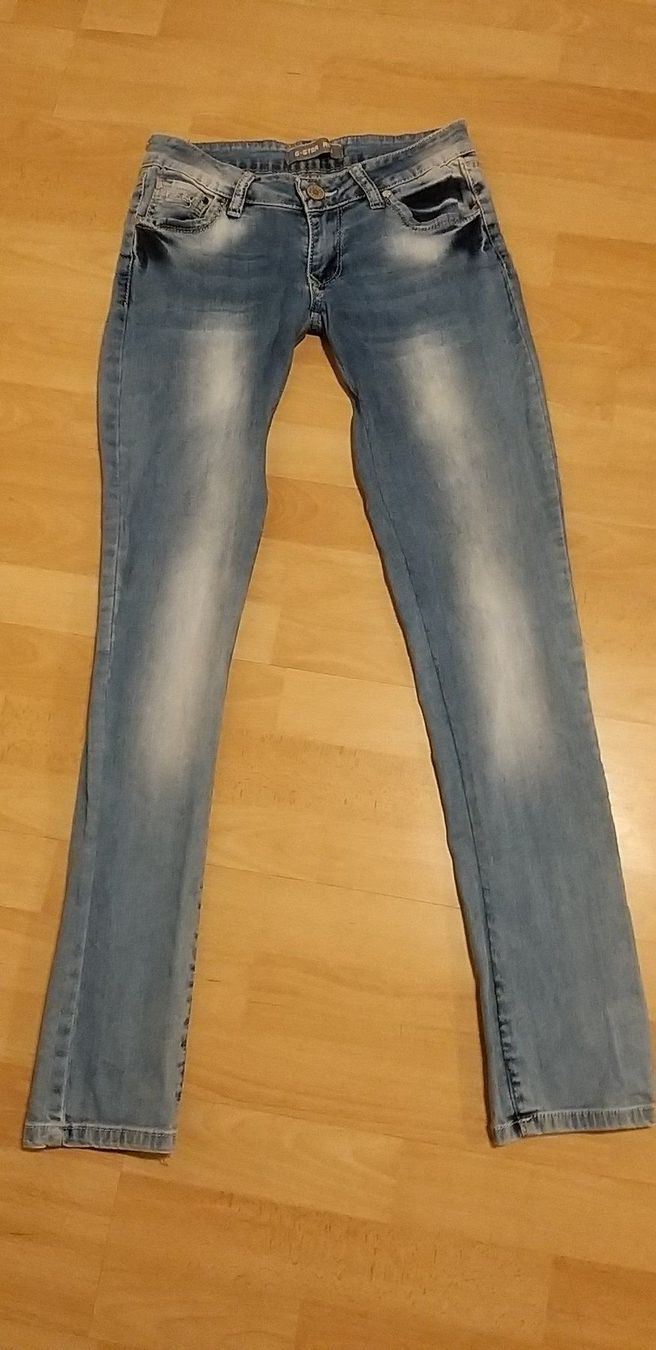 G-Star Jeans: G-Star Raw 3301 neu – Nuovo (secondo la descrizione) da Gommiswald venduto da Cyndi5