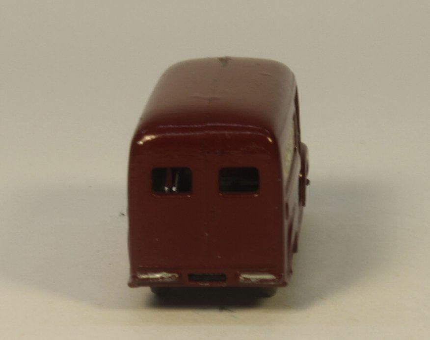 Matchbox Voitures modèles: Matchbox Lesney 69A Commer Van Nestlé's – D'occasion à Zofingen par Trukli58 3