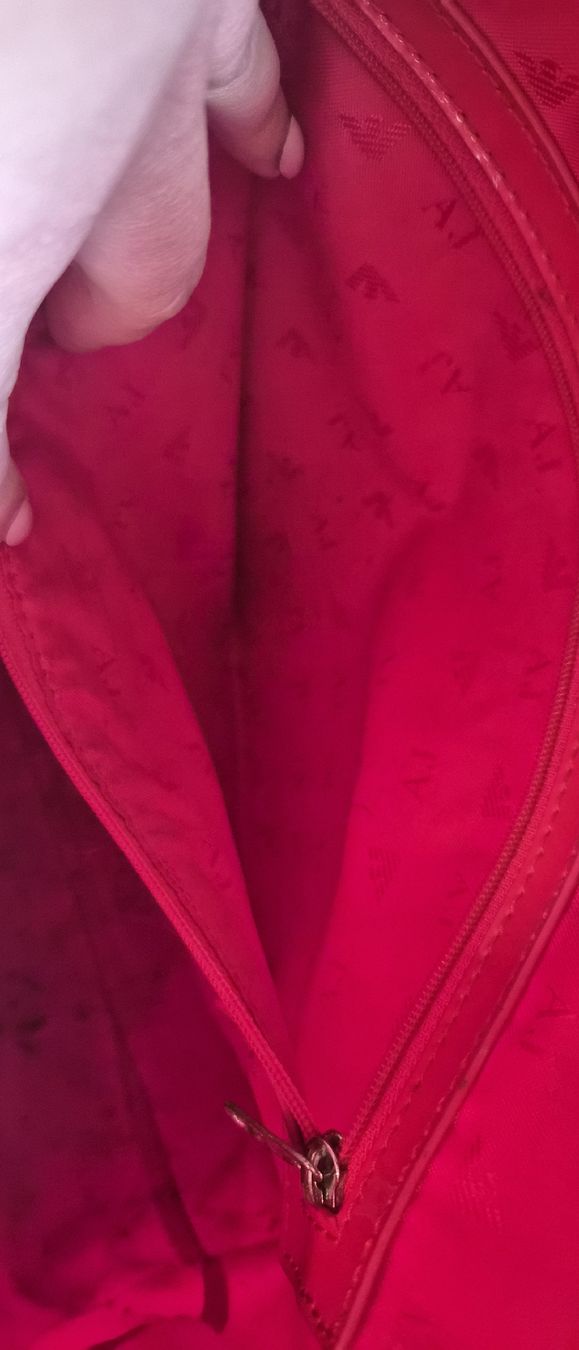 Armani Borse da donna: Armani Jeans Rote Tasche – Usato da Worblaufen venduto da jan_7szj 2
