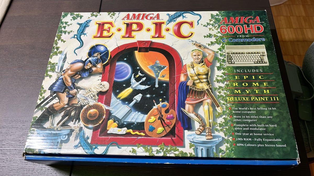 Commodore PCs: Amiga 600 HD complete EPIC pack - perfect condition – Gebraucht aus Esslingen von kra_7lvr