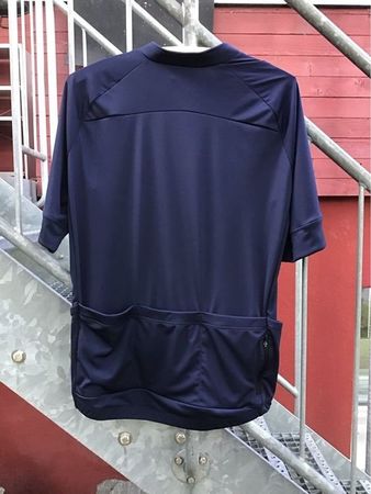Rennvelo Trikot Van Rysel, Grösse XL. Neu.