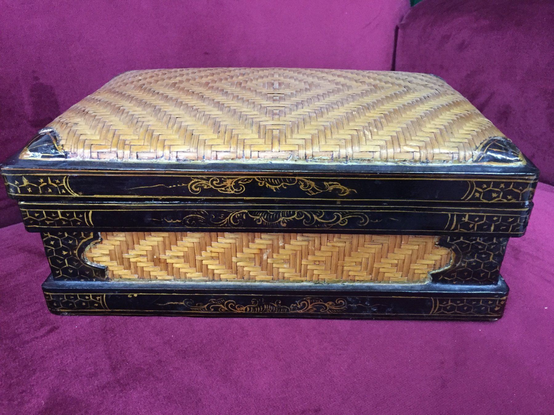 Valigie: Vintage Seltenes Korbtruhe Korbkoffer – Usato da Schaffhausen venduto da vintageville 2