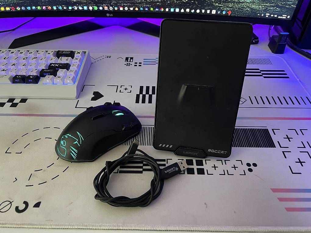 Roccat Mouse: ROCCAT Leadr Wireless Gaming Maus – Difettoso da Sempach venduto da KevinT.