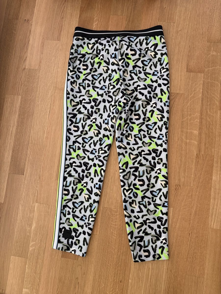 Marc Cain Hosen: Marc Cain Hose gemustert Grösse N4 /38 – Gebraucht aus Zürich von Auschra1 2