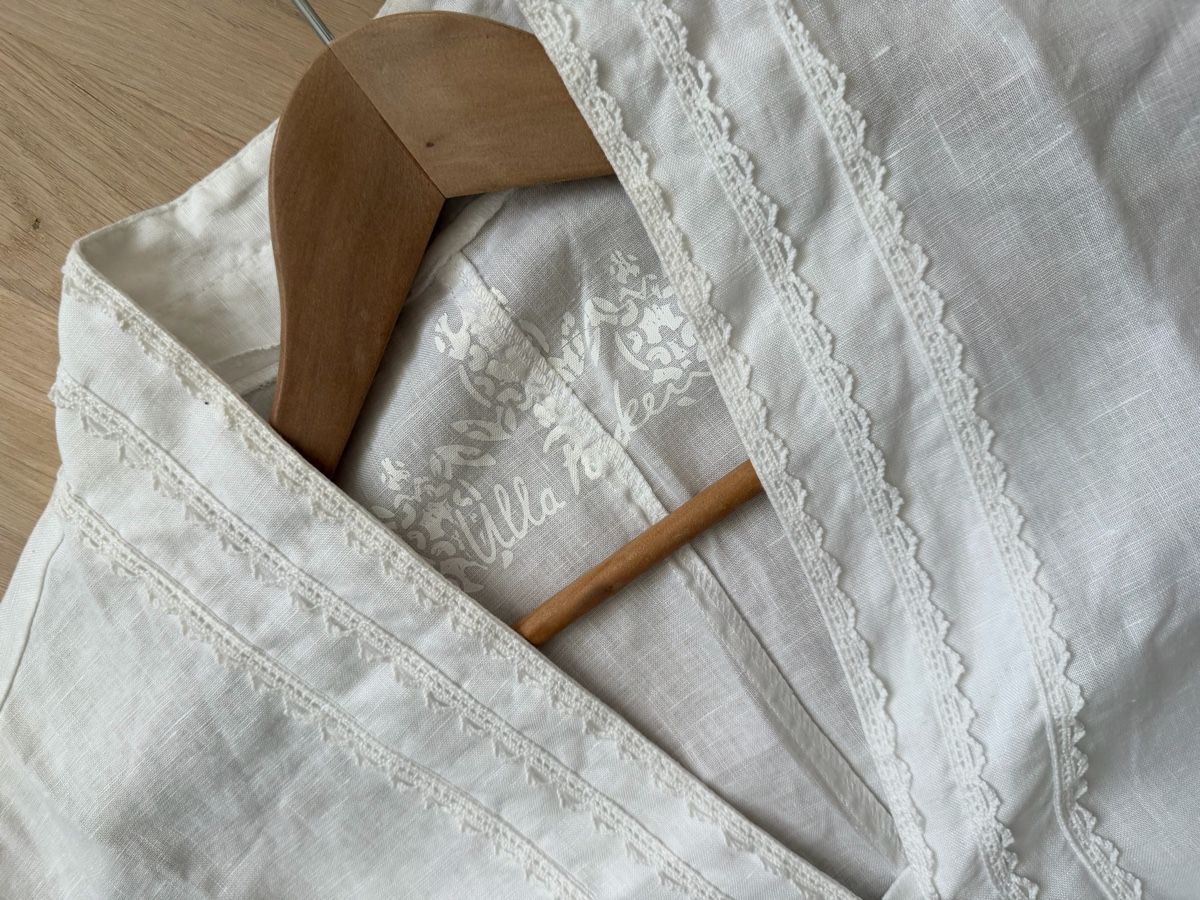 Camicette: Weiss Leinenbluse Gr. XXL mit Spitze Villa Tosca – Usato da Itingen venduto da Granini_93 1