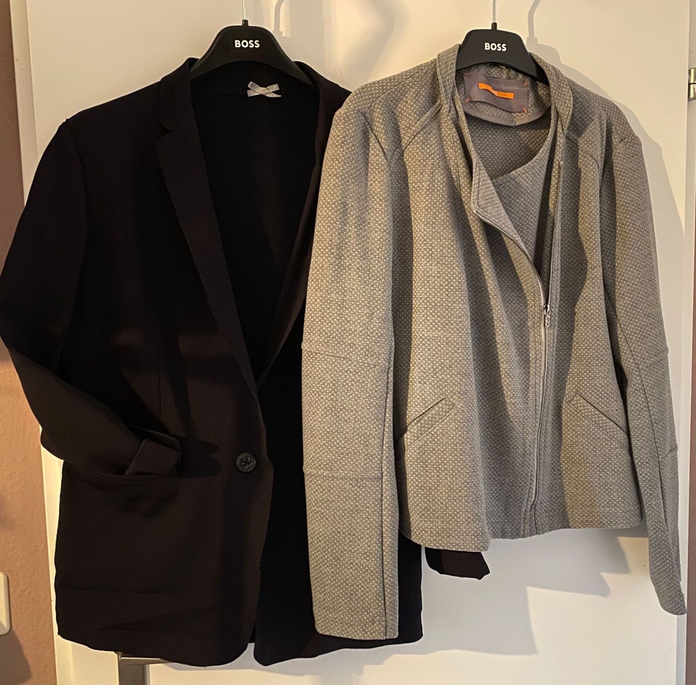 Hugo Boss Lotti di vestiti: BOSS Damen Jacken Paket – Usato da Alpnach Dorf venduto da cam_6lp5