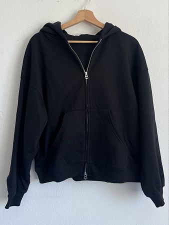 schwarzer Zip-Up / Weekday