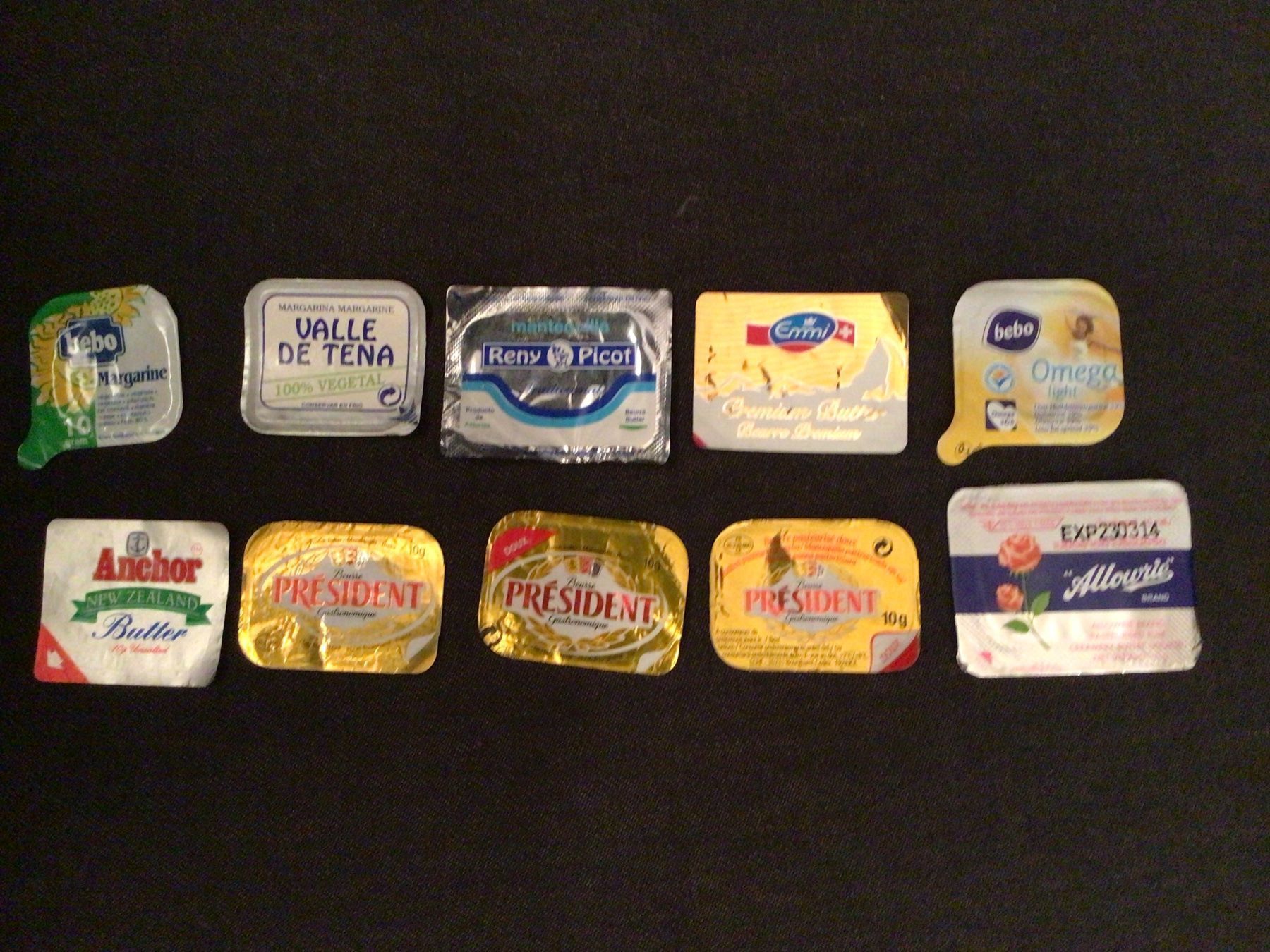 Coperchi dei cremini per caffè: 10 Butterdeckeli – Usato da Adliswil venduto da Bolline