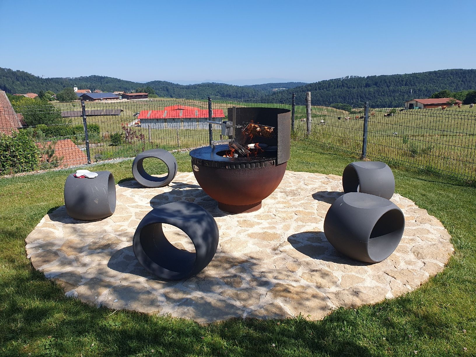 Chaises: lot de 6 sièges Cero en composite  – D'occasion à Bourrignon par Jerem33 3