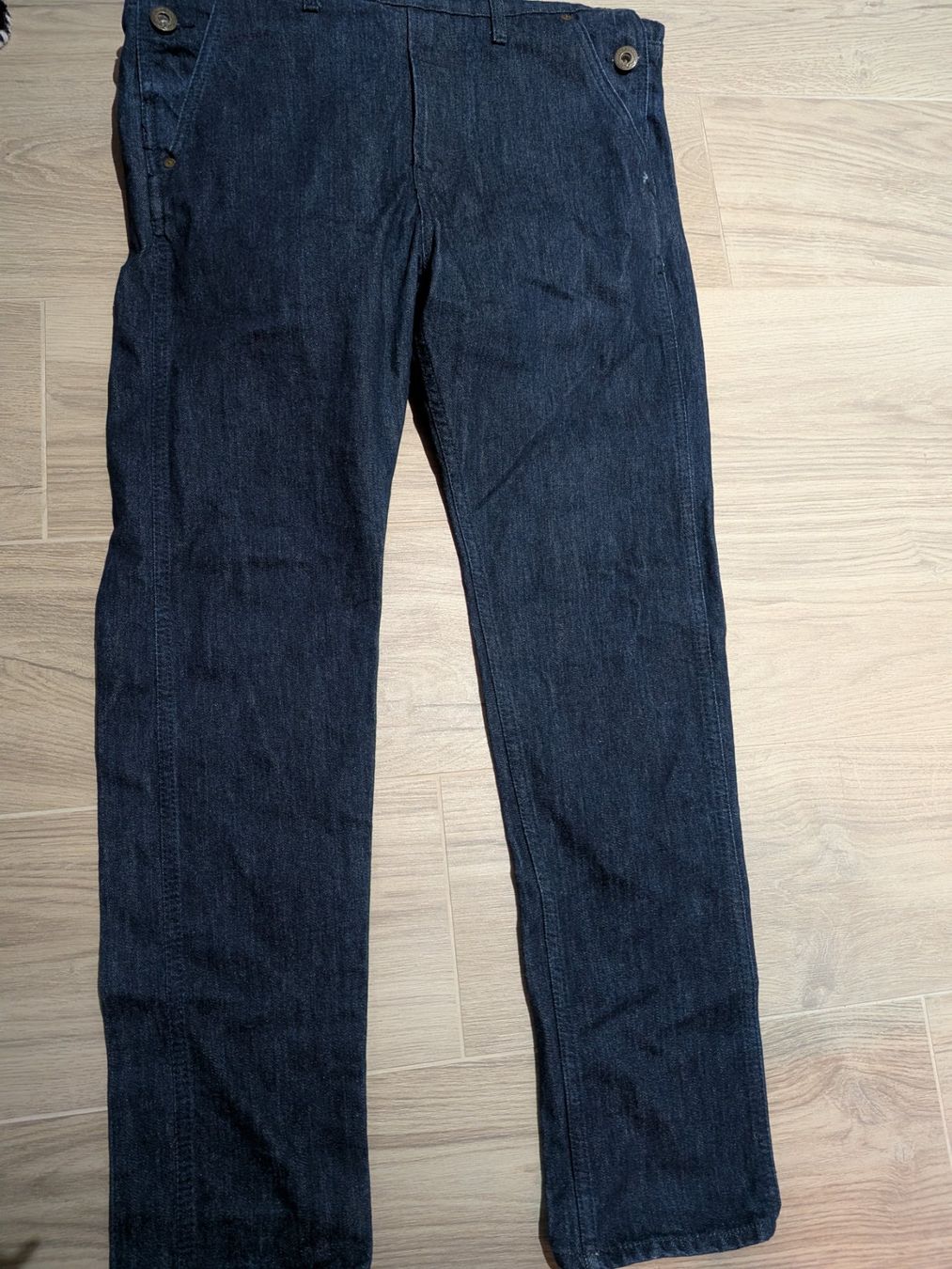 Guess Jeans: Jean Guess x A$AP Rocky. – Gebraucht aus Epalinges von nsh_t58w 5