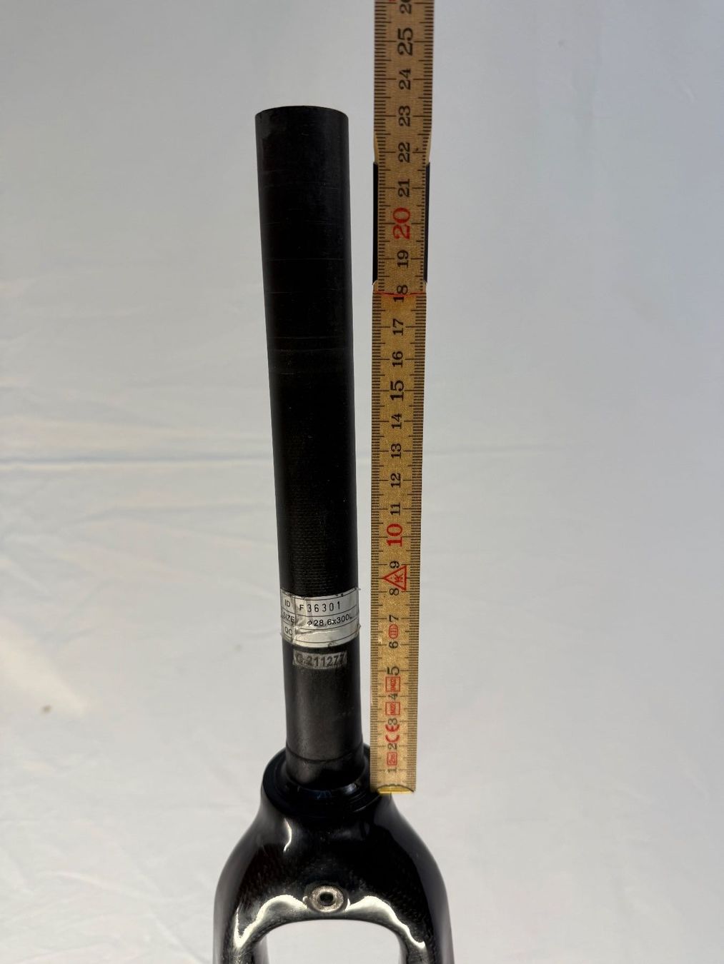 Pièces détachées: Carbon Gabel 28" – D'occasion à Bern par Arka297 2