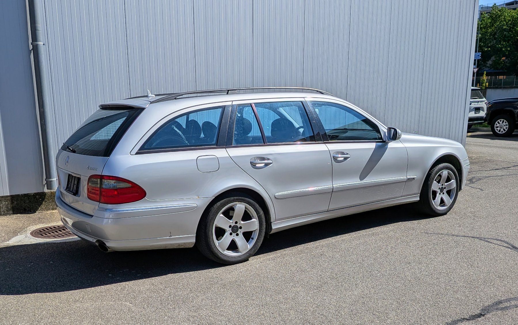 Mercedes-Benz Automobili: Mercedes-Benz E280 T 4matic – Usato da Embrach venduto da family_cars2011 6