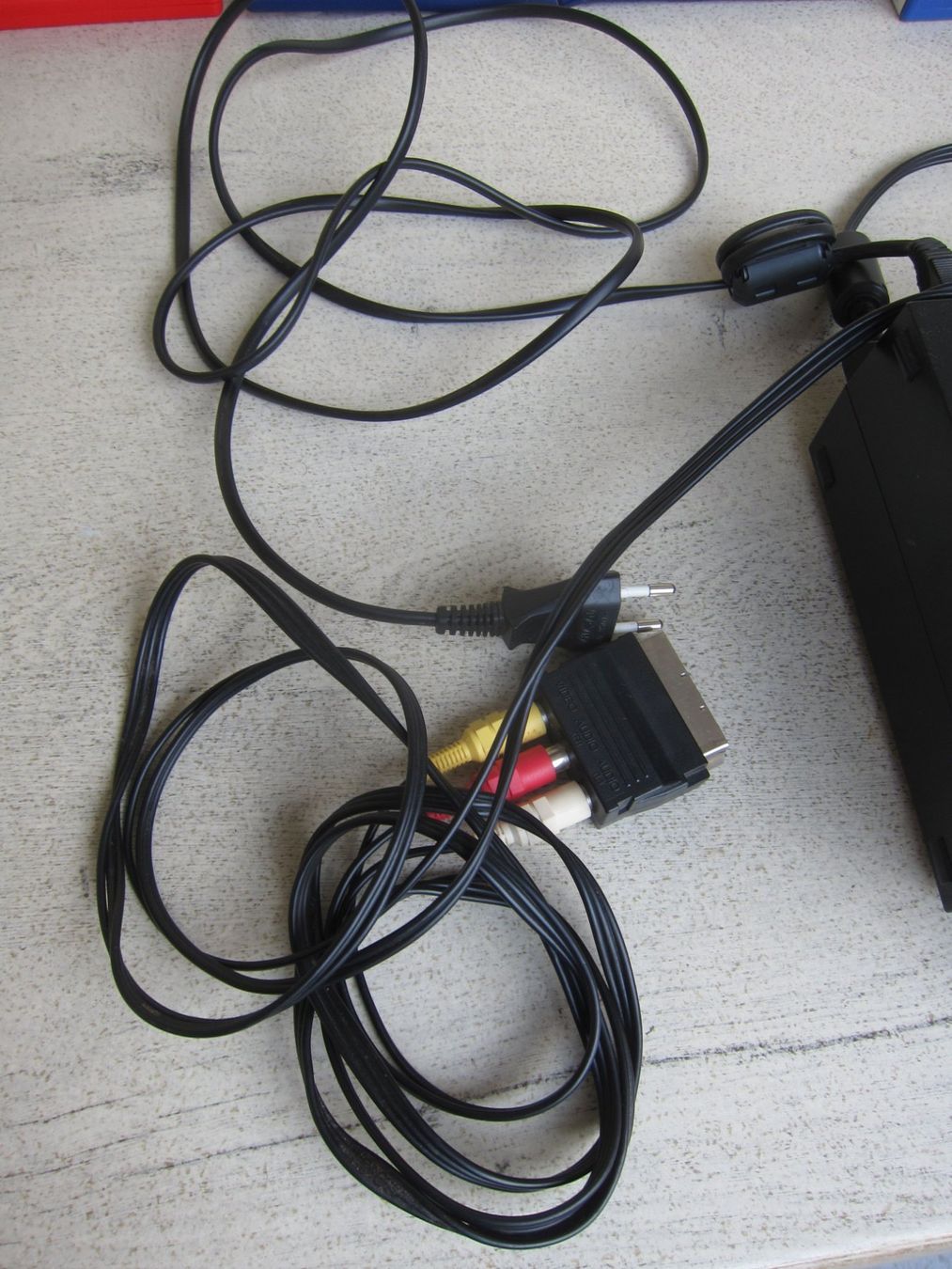 Sony Console: Playstation 2 – Usato da Regensdorf venduto da Eri8057 4
