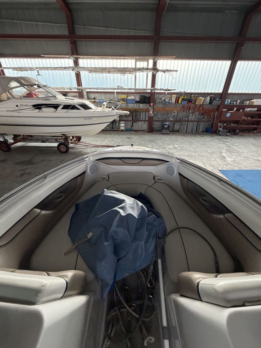 Four Winns Barche: Four Winns 250 Horizon – Usato da Chevroux venduto da soutonaval 7
