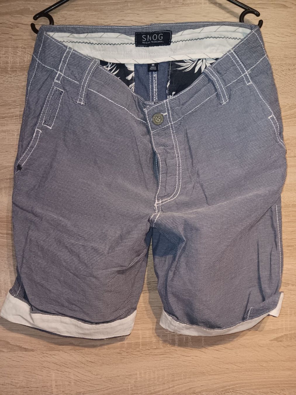 Pantaloni: Kurze Hose SMOG, Grösse M – Nuovo (secondo la descrizione) da aarburg venduto da macacito