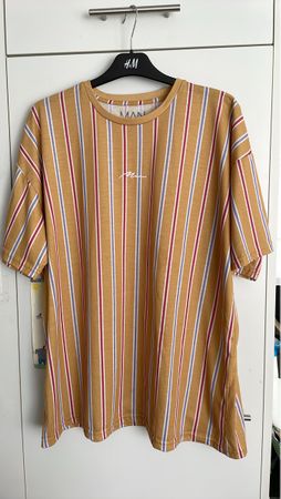 BoohooMAN Herren T-Shirt, gestreift, Grösse M – Top Zustand!