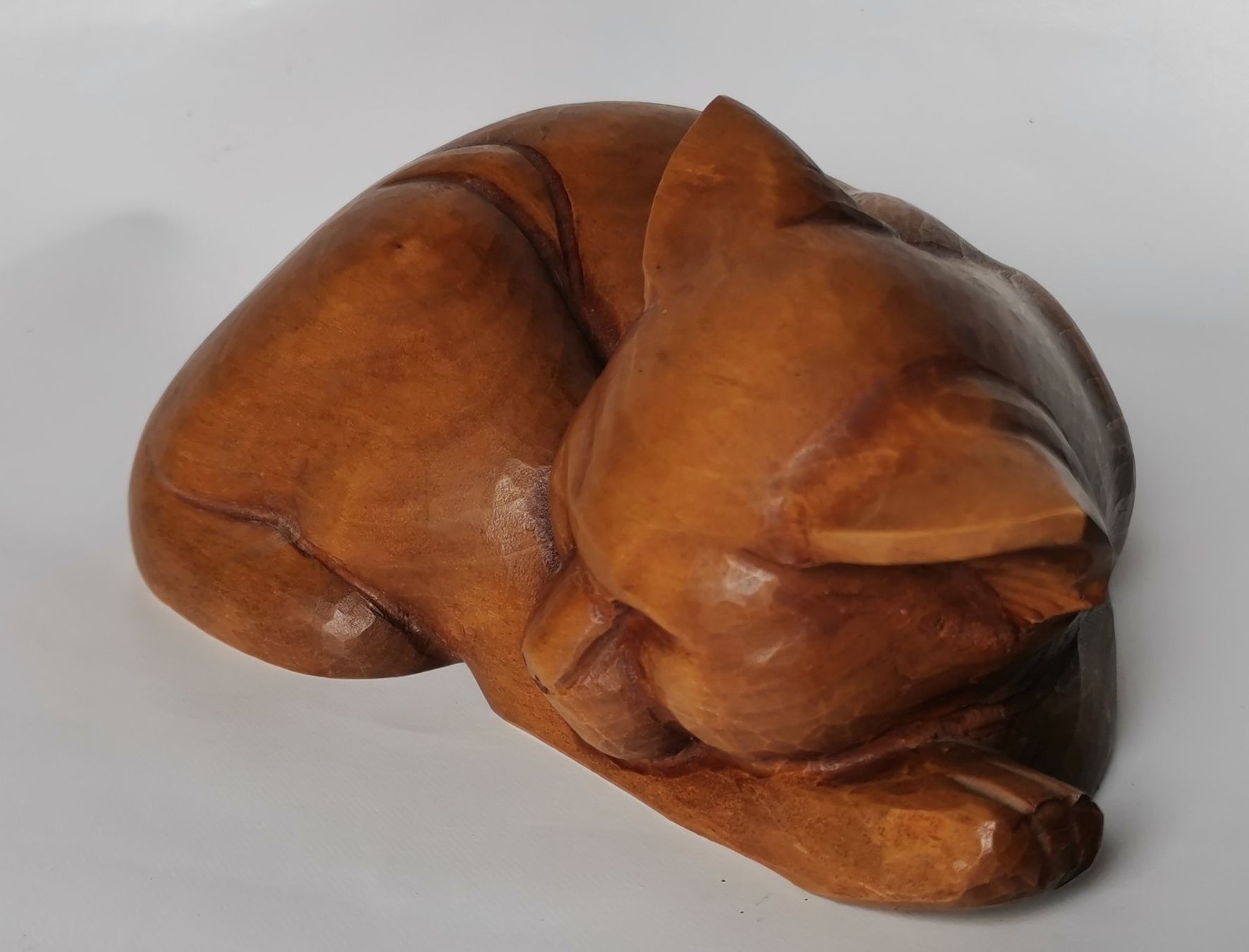Sculture & Statue: Brienzer Schnitzerei Katze geschnitzt – Nuovo (secondo la descrizione) da Brienzwiler venduto da Holzschnitzer-Brienz 1