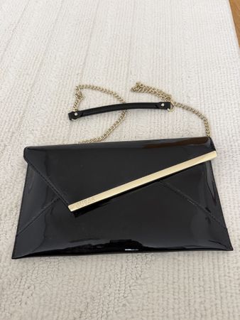 Clutch Guess schwarz Lackleder neuwertig