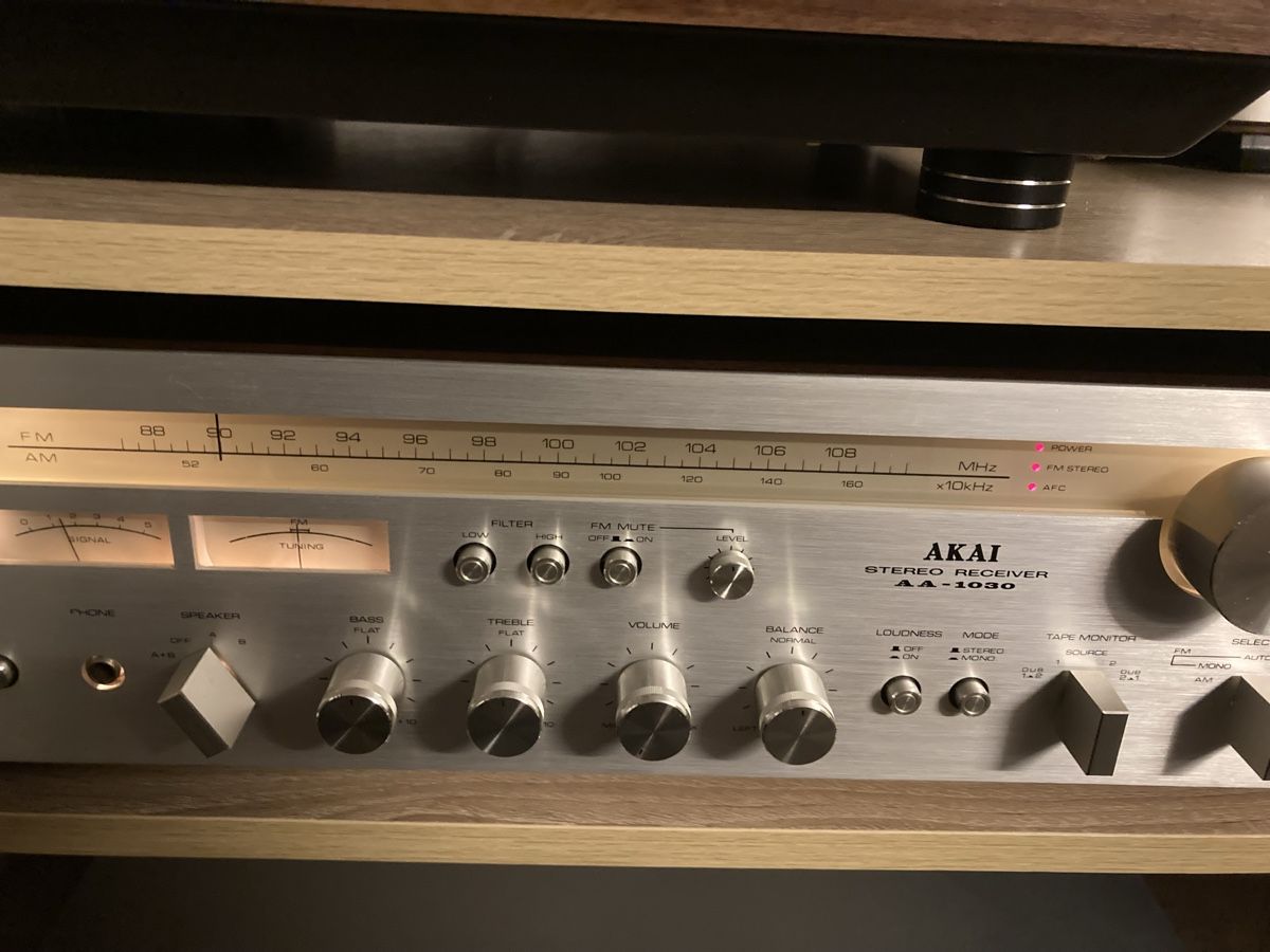 Akai Receiver: Akai AA-1030 Receiver – Defekt aus Lenzburg von HanspeterT