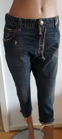 Neue coole Jeans mit Zipp & Fransen Gr. 40