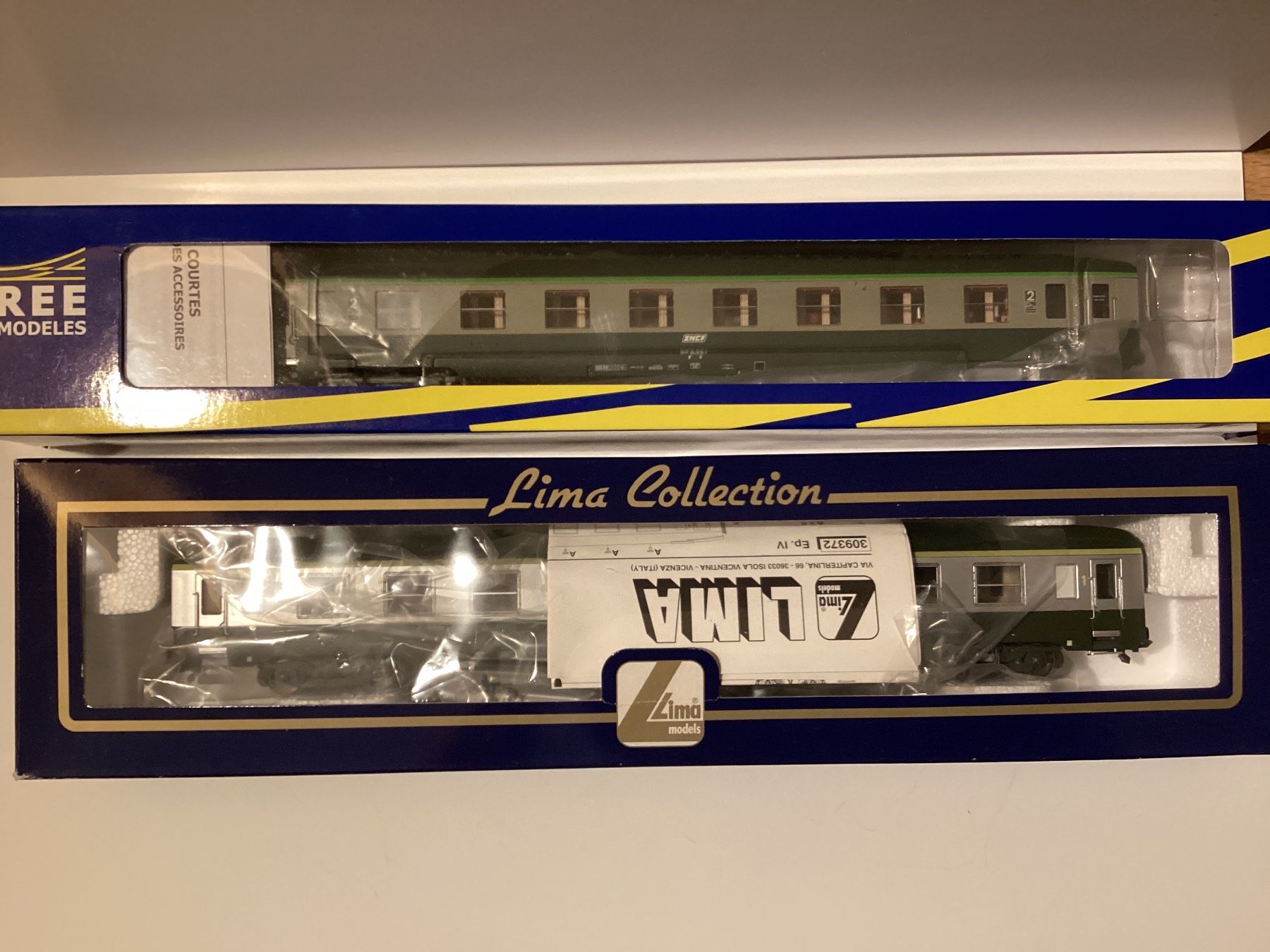 Lima Trains électriques: REE VB-056 Lima 309372 SNCF UIC DEV H0 1:87 – D'occasion à Effretikon par simtek_de 7