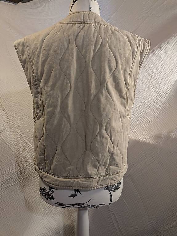 Jacken: Veste gesteppt Grösse M – Gebraucht aus Schwyz von Magdalena86 2