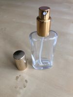 Elegante Glasflasche mit Zerstäuber - DIY Parfüm