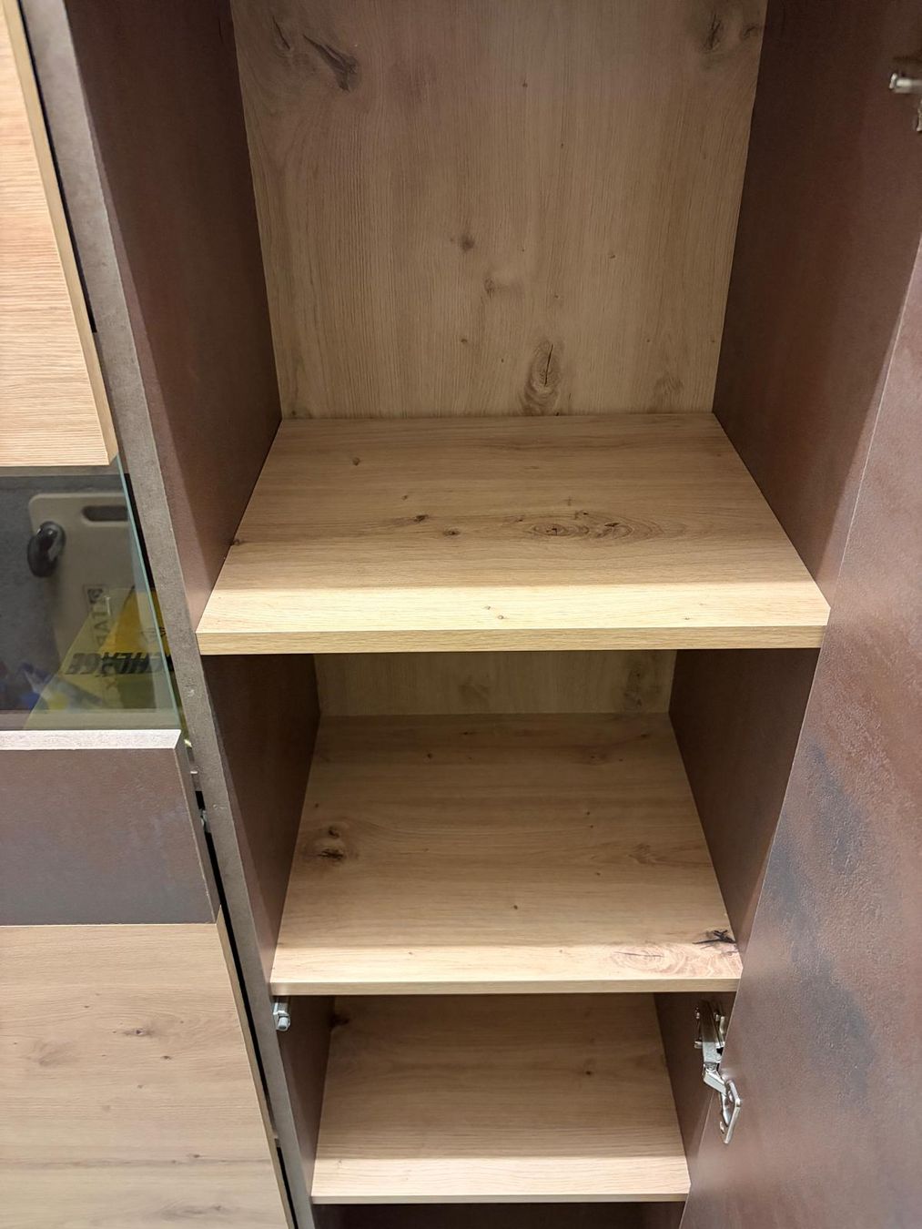 Vitrinen: Highboard / Vitrine – Gebraucht aus Niederhasli von SandroKe 2