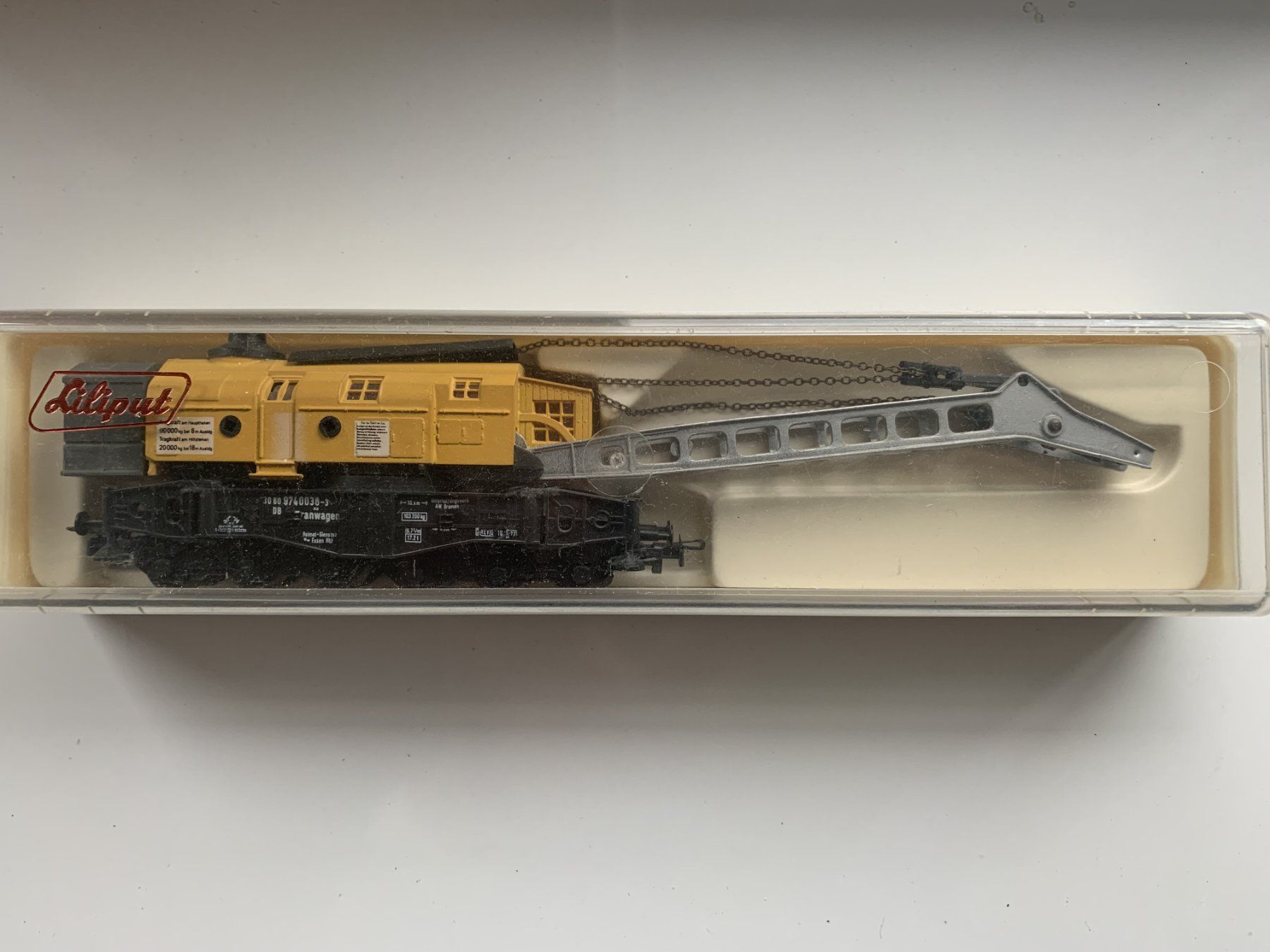 Liliput Modellini di ferrovie: Liliput Schwerlast-Kranwagen H0 – Usato da Volketswil venduto da zwitsch33 3