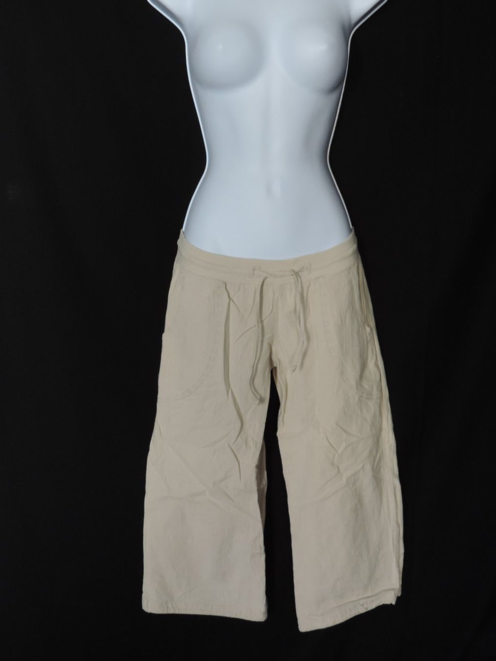Hosen: pantacourt vero moda beige – Gebraucht aus Genève von Axelle333 2