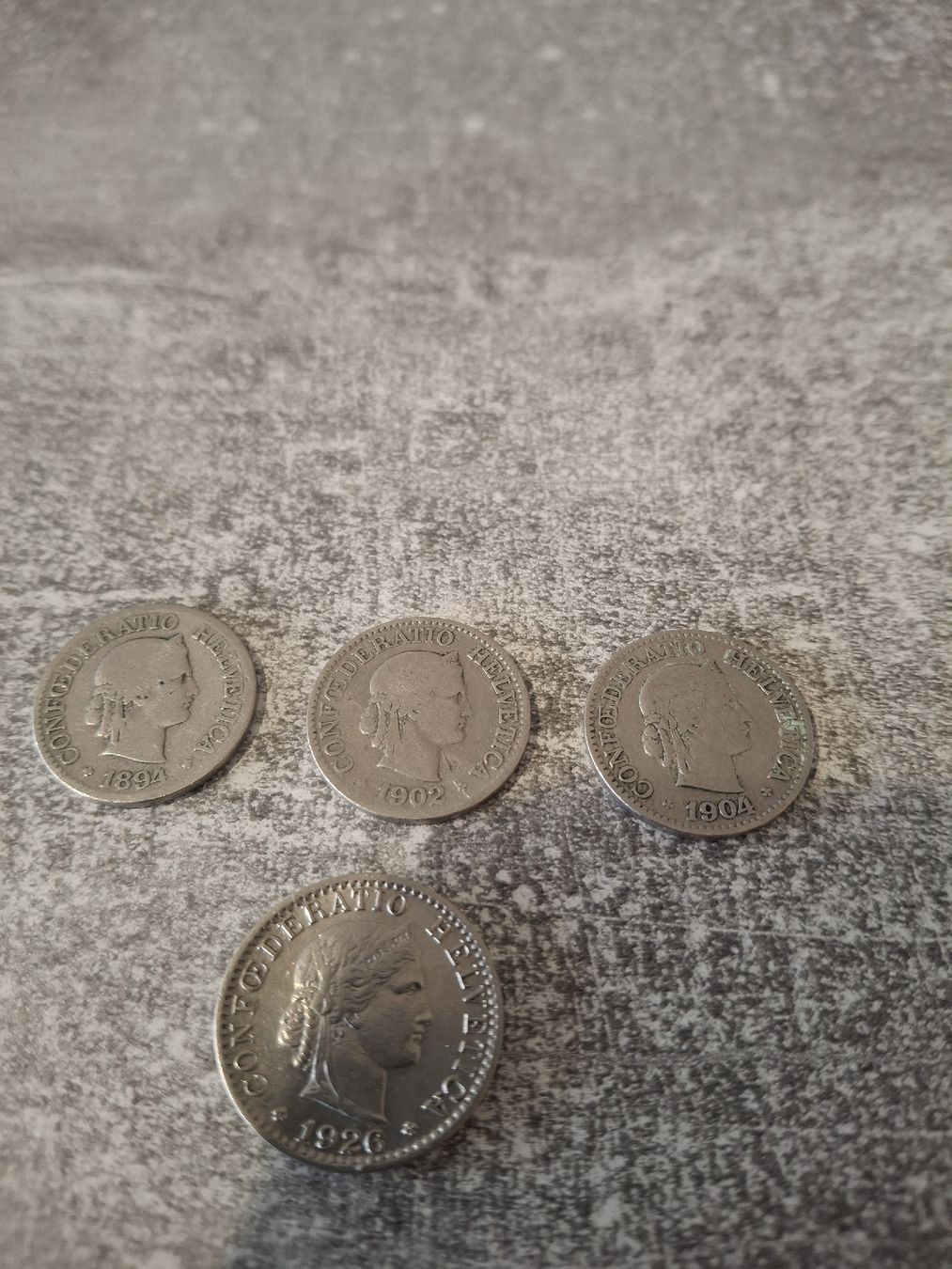 Banconote: Lot de billets étrangers et pièces suisse – Usato da Morges venduto da ProfesseurJones 5