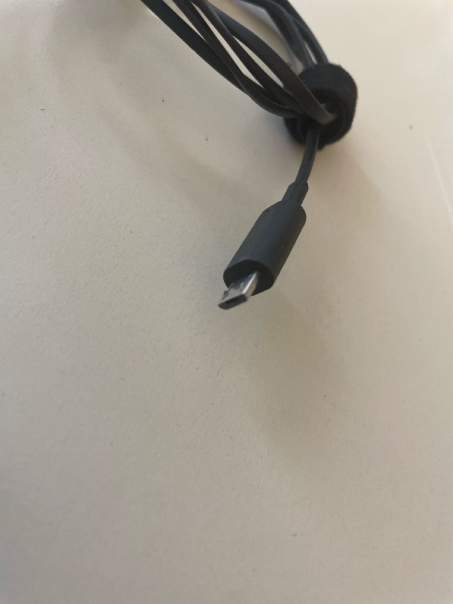 Ladegeräte: Chargeur micro USB – Gebraucht aus Uvrier von SzymonClivaz 1