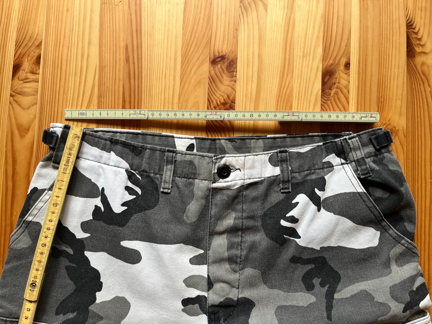 Pantaloni: Camouflage Camo Shorts M – Usato da Schwändi GL venduto da S13f4n 2