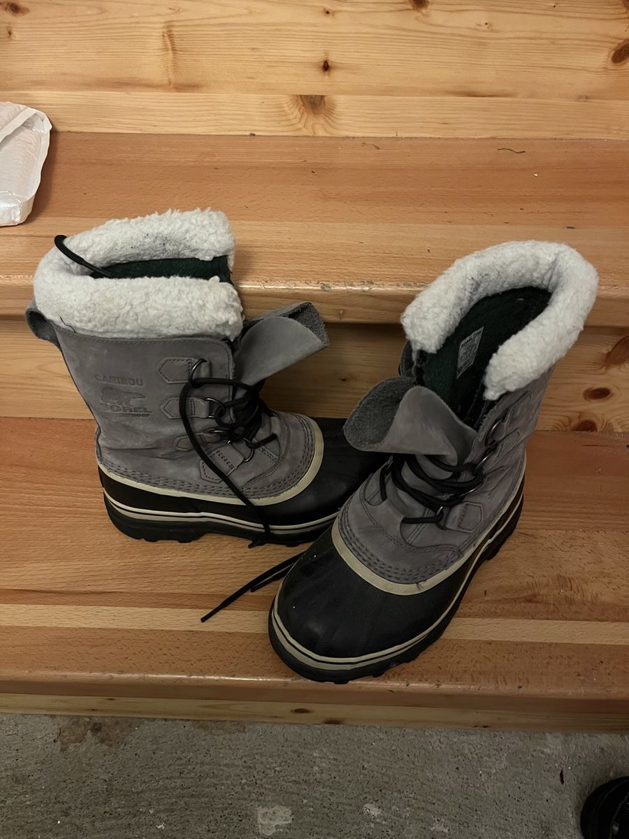 Hufschuhe: Winterstiefel Sorel :  Grösse 37 – Neu (gemäss Beschreibung) aus Zürich von Proton_Slit