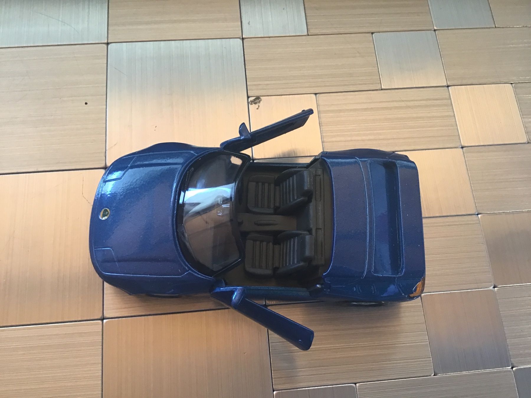 Maisto Modellini d'auto: MAISTO SPORTSCAR  COLLECTION – Usato da Männedorf venduto da Spezial-Modelle 3