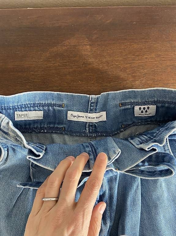 Pepe Jeans Jeans: Jeans marque Pepe Jeans – Usato da Lausanne venduto da lau_8vk7 2