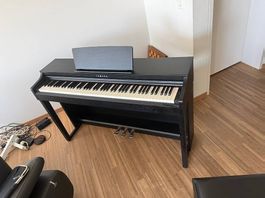 E-Piano Yamaha Clavinova CLP-525, schwarz, inkl. Klavierbank