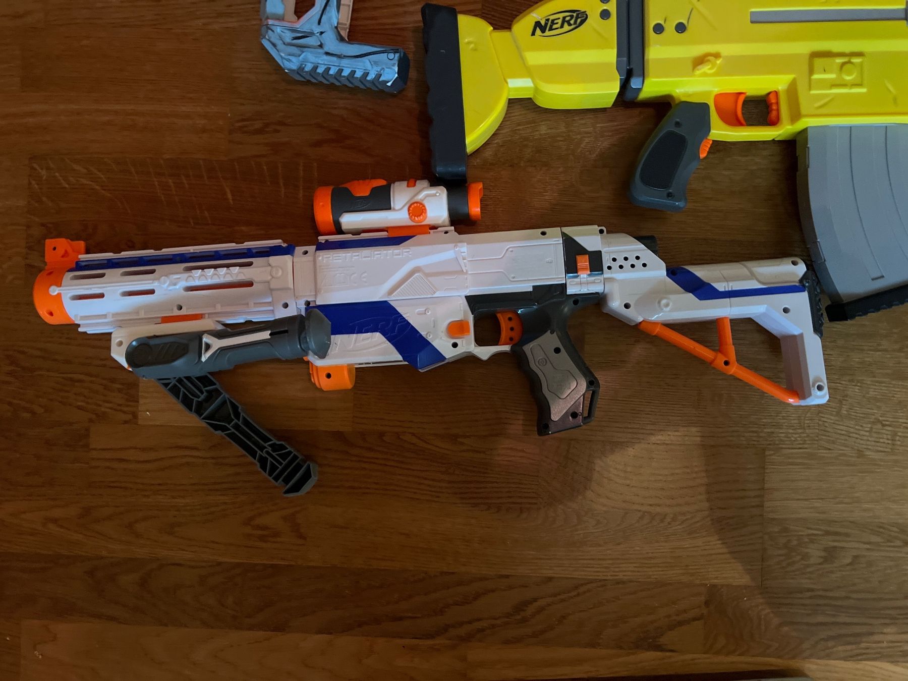 Nerf Giocattoli: Nerf Sammlung 10 Waffen! – Usato da Egg b. Zürich venduto da SwissTradingAgency 3