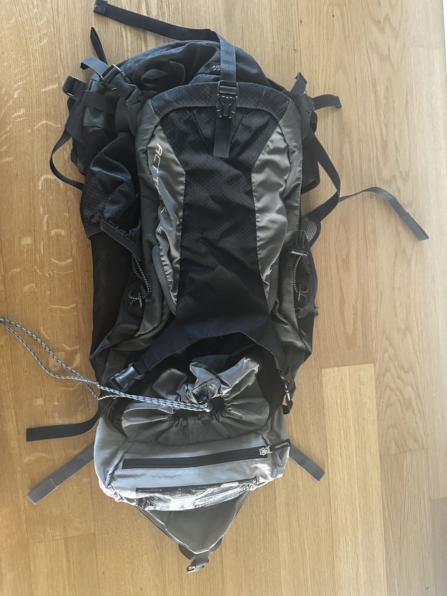 Deuter Zaini: Deuter act trail 32 – Usato da Bern venduto da Tana31 5