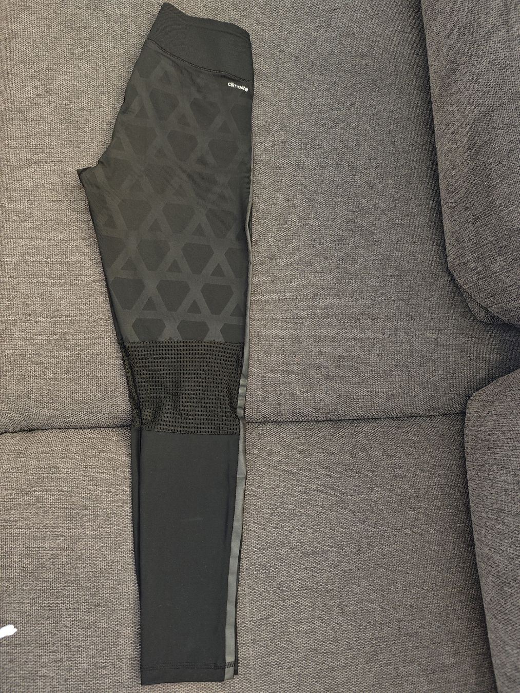 Adidas Leggings: Adidas climate leggings – Nuovo (secondo la descrizione) da Meyrin venduto da Muchacho7 1
