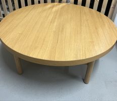 Couchtisch rund aus Holz mit Ablage - sehr guter Zustand