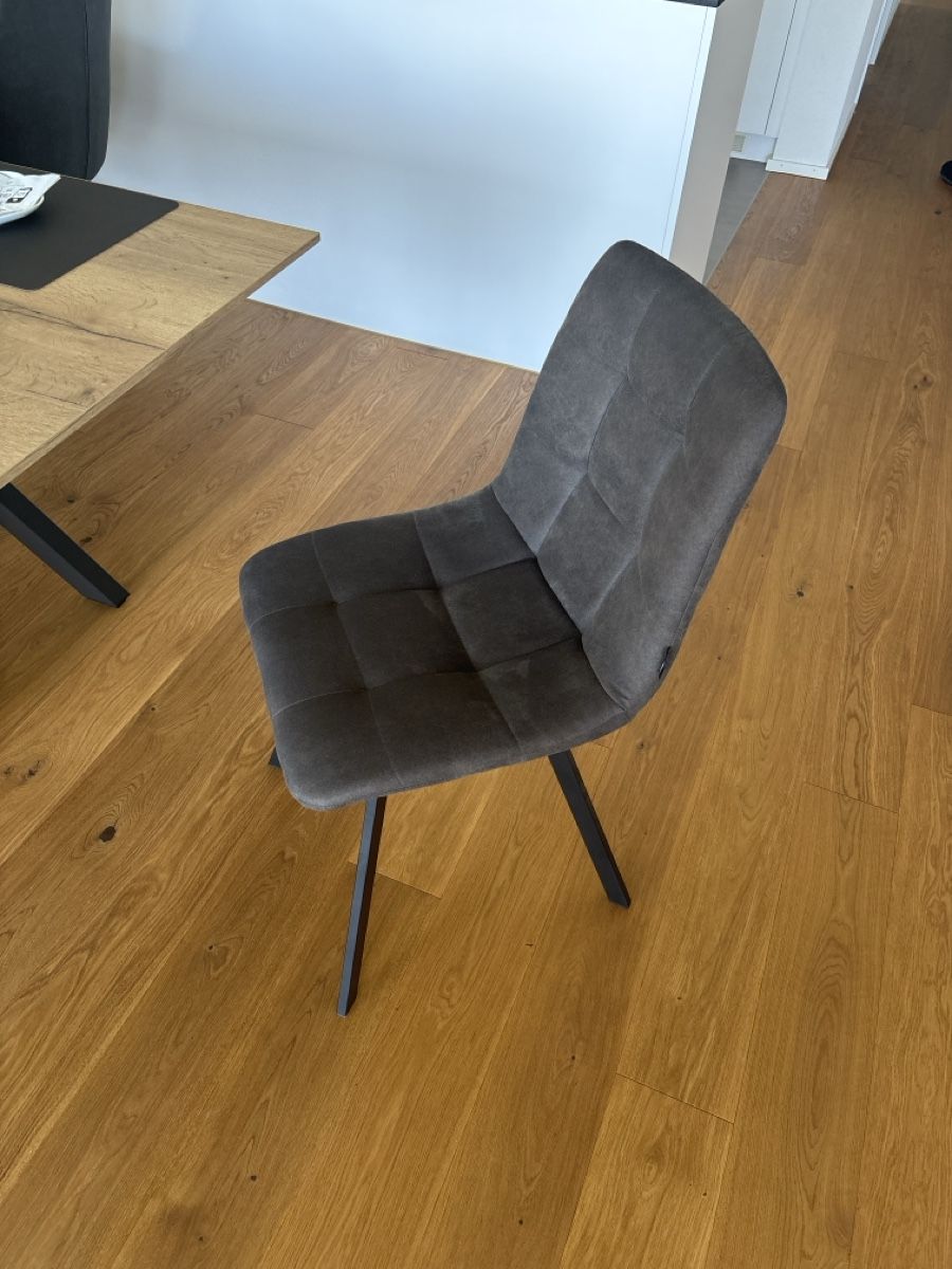 Chaises: 4x Essstühle – D'occasion à Root par rub_knt8 1