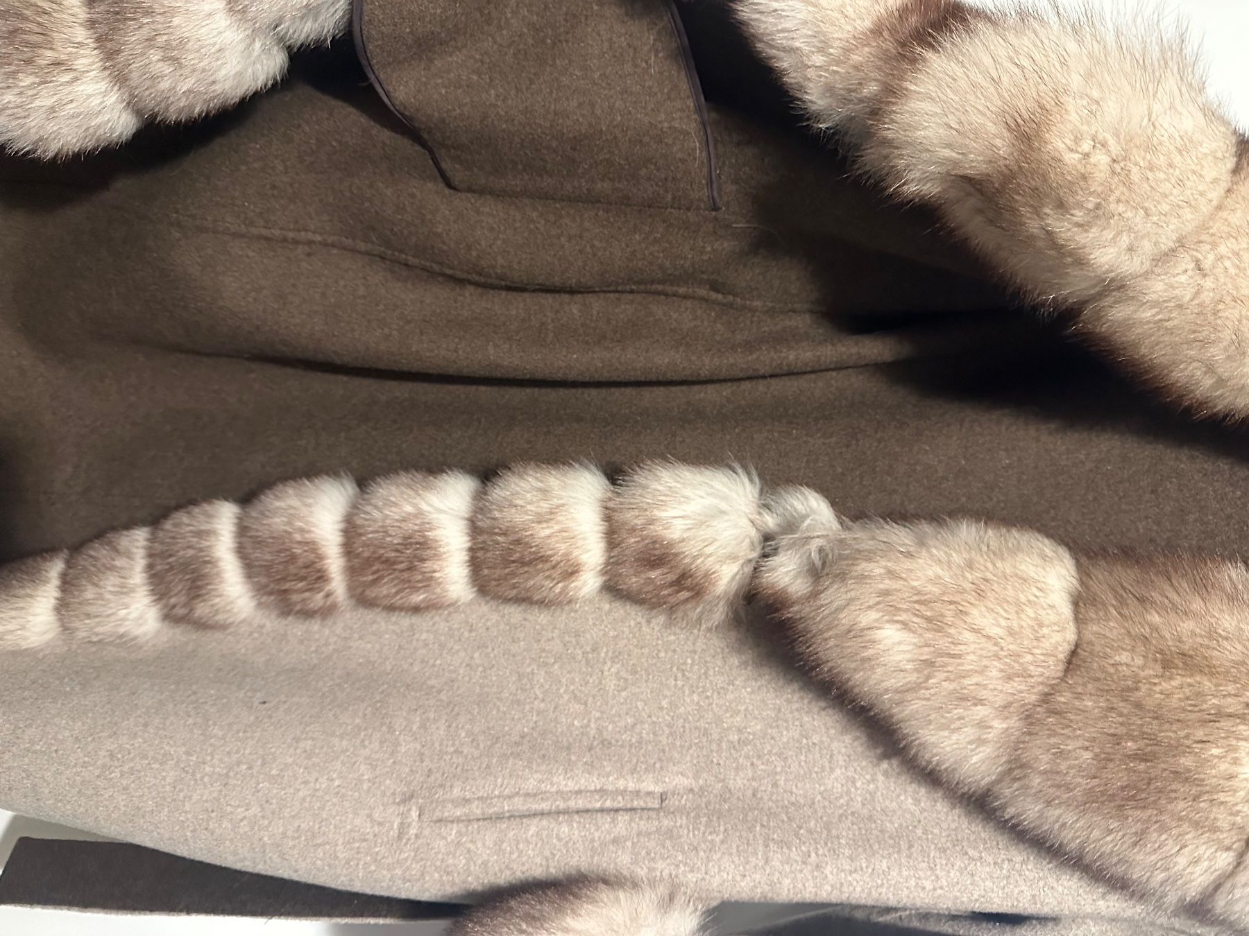Cappotti: Loro Piana winter coat – Usato da Zug venduto da agiris 3