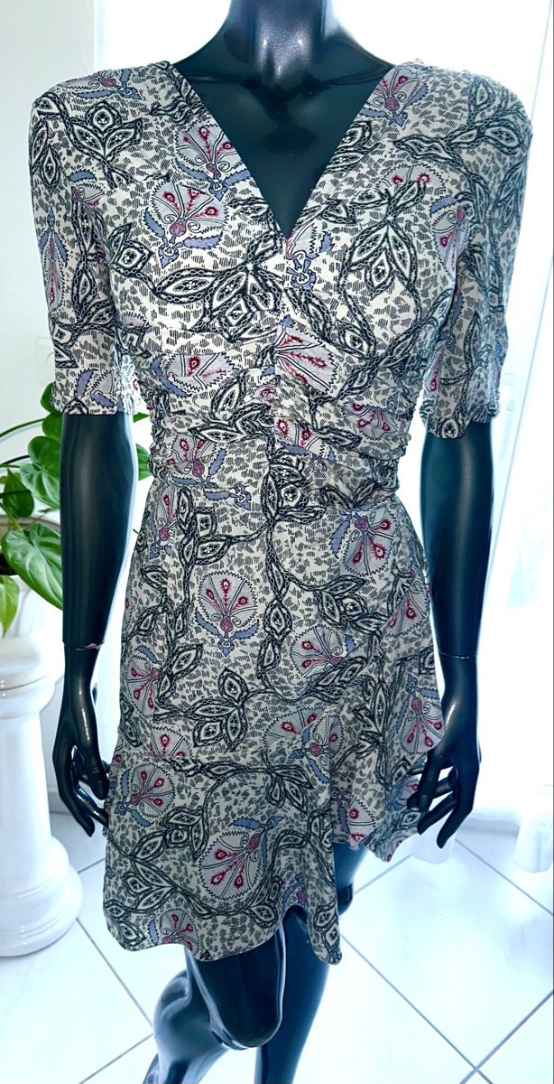 Isabel Marant Vestiti: ISABEL MARANT KLEID GR. 34 neuwertig – Nuovo (secondo la descrizione) da Unteraegeri venduto da MH203 2