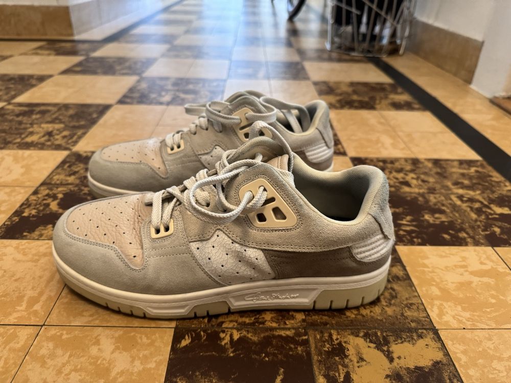 Acne Studios Scarpe da uomo: Acne Studios Sneakers Gr 41 – Usato da Nyon venduto da hofrob1
