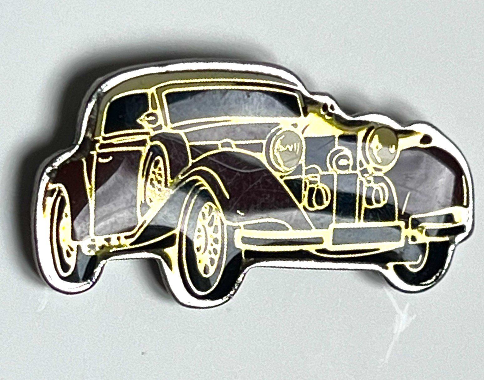 Plaketten & Abzeichen: Pin Auto Oldtimer – Gebraucht aus Kriens von TSCH1