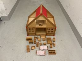 Puppen Haus mit Möbeln dabei